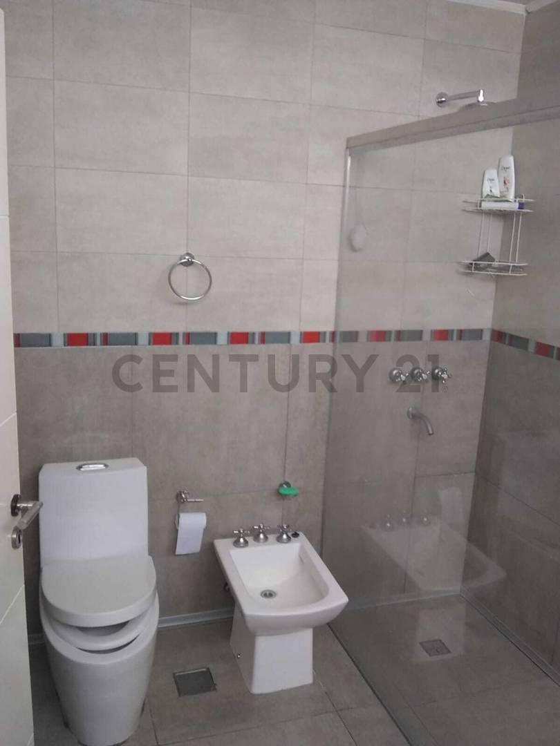 Foto de CASA EN VENTA EN BARRIO CRUZ DEL SUR - Canning - San Vicente, imagen 4