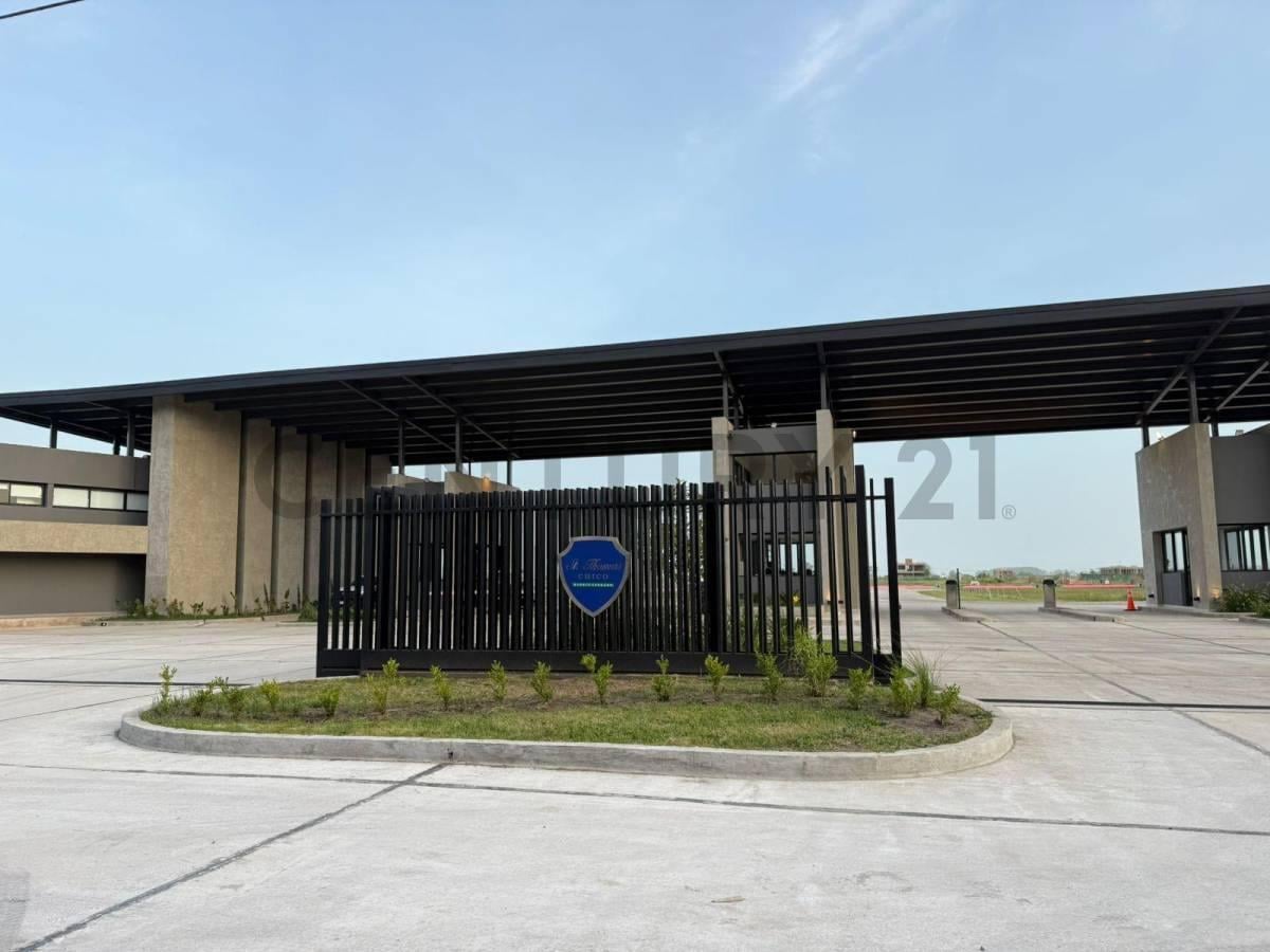Foto de LOTE EN VENTA EN BARRIO SAINT THOMAS CHICO - CANNING, imagen 1
