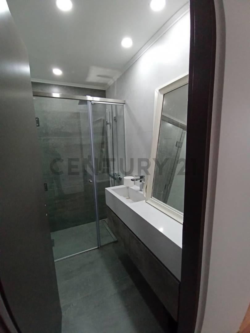 Foto de DEPTO 3 AMB EN VENTA- EDIFICIO PLATINUM - LOMAS DE ZAMORA, imagen 4