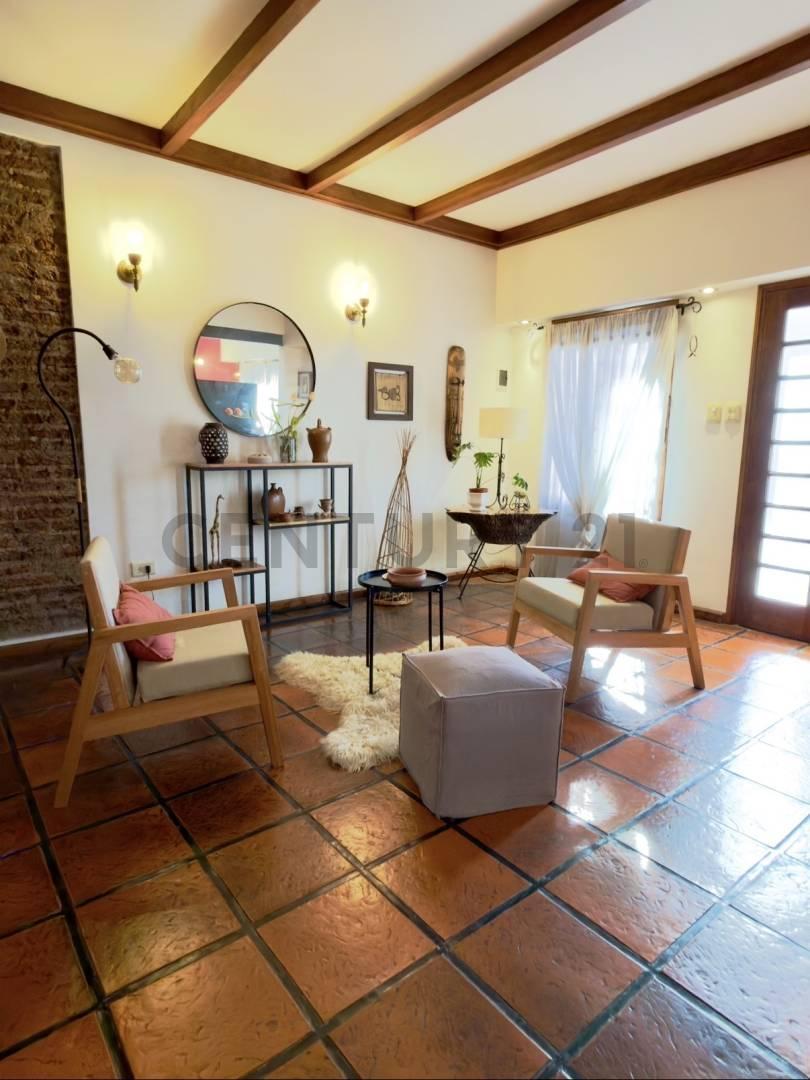 Foto de CASA VENTA 5 AMBIENTES SAN VICENTE CENTRO, imagen 5