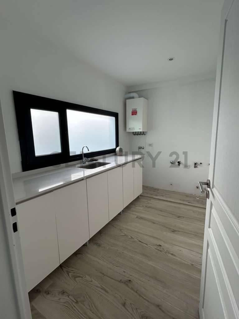 Foto de CASA EN VENTA TERRALAGOS SECTOR PLAZA. EZEIZA-CANNING, imagen 3