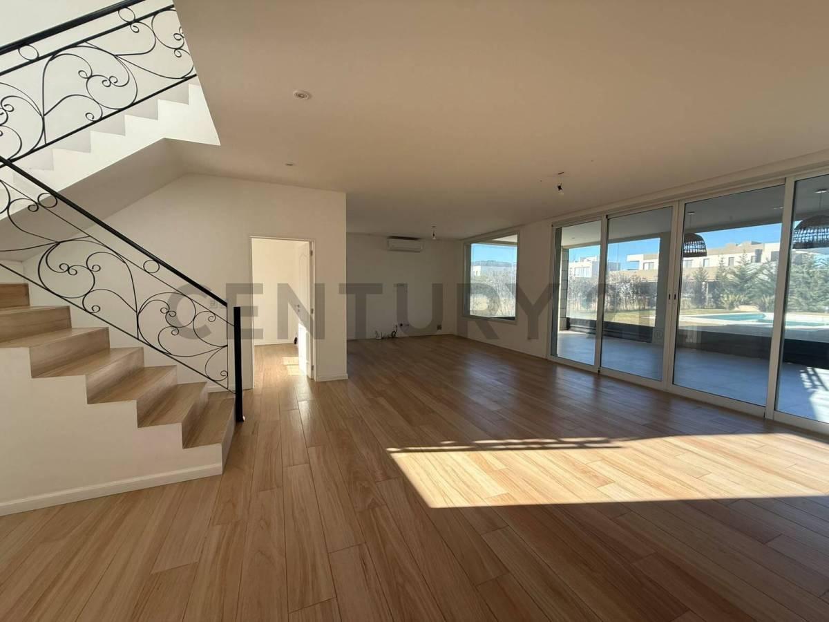 Foto de Casa en VENTA Club de campo Santa Rita, imagen 4