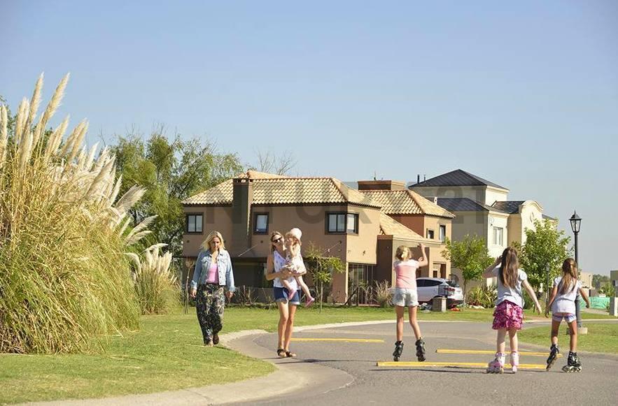 Foto de Lote a Laguna Barrio San Roque Ezeiza Canning, imagen 1