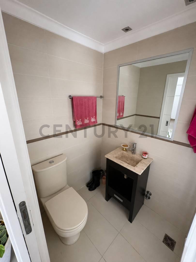 Foto de VENTA CASA DE 5 AMB SAINT THOMAS ESTE-OESTE, imagen 4