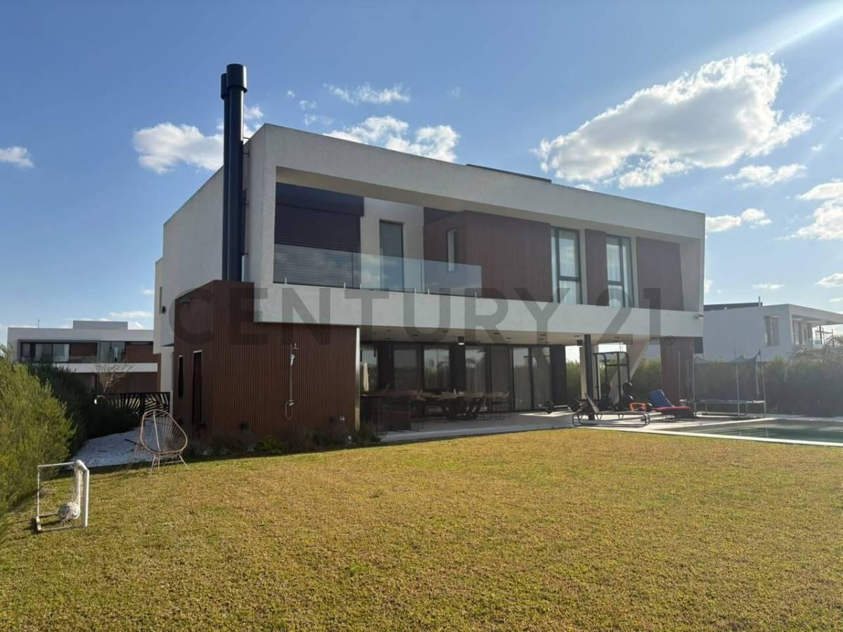 Foto de VENTA CASA TERRALAGOS 8 AMB - CANNING, imagen 4