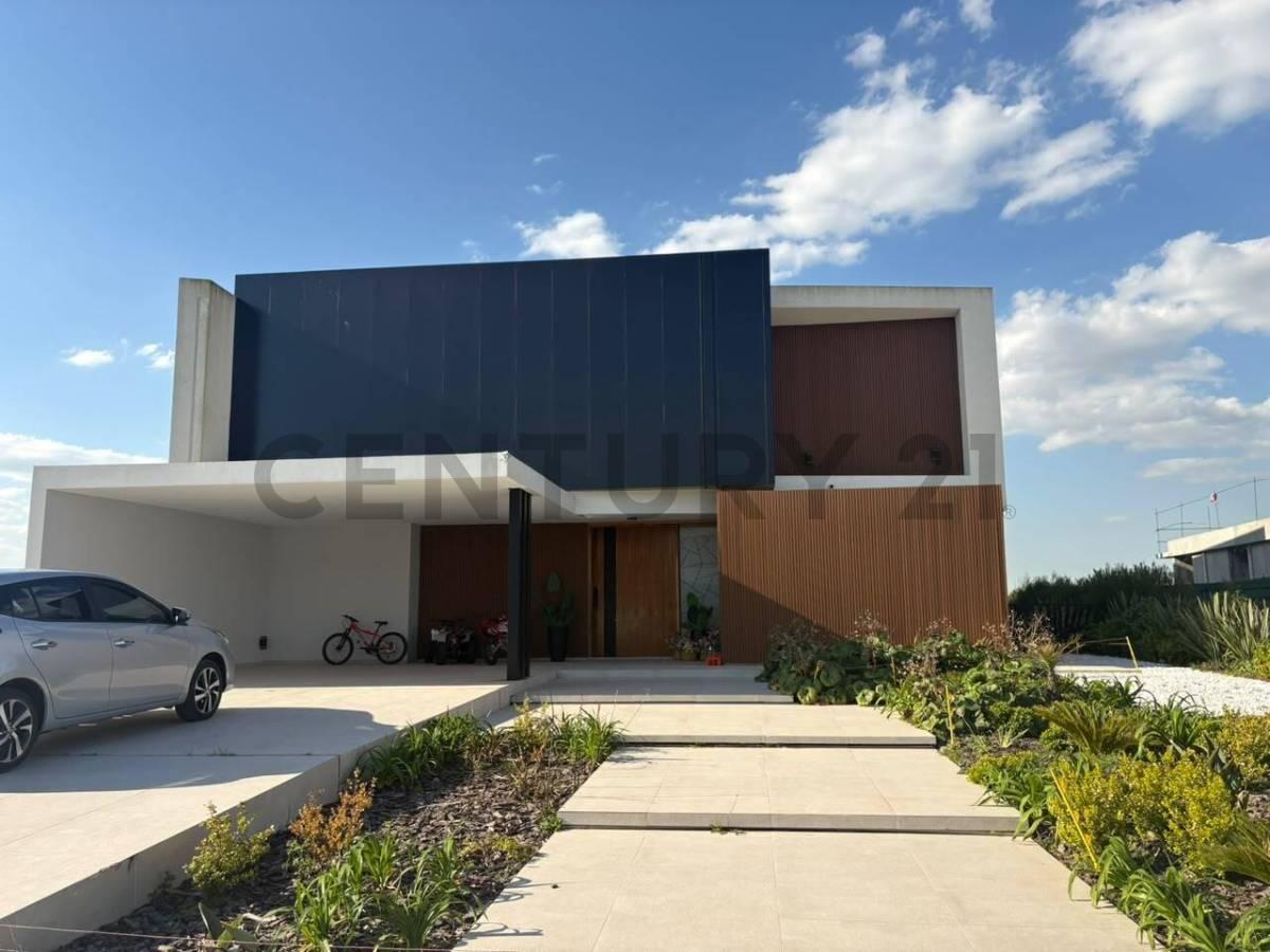 Foto de VENTA CASA TERRALAGOS 8 AMB - CANNING, imagen 2