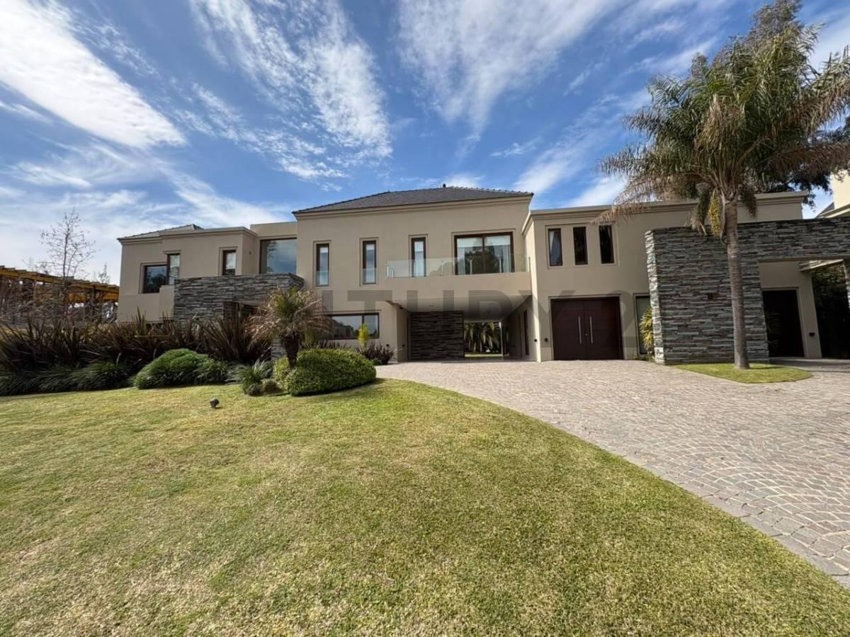 Foto de VENTA CASA SAINT THOMAS ESTE-OESTE 8 AMB - CANNING, imagen 4