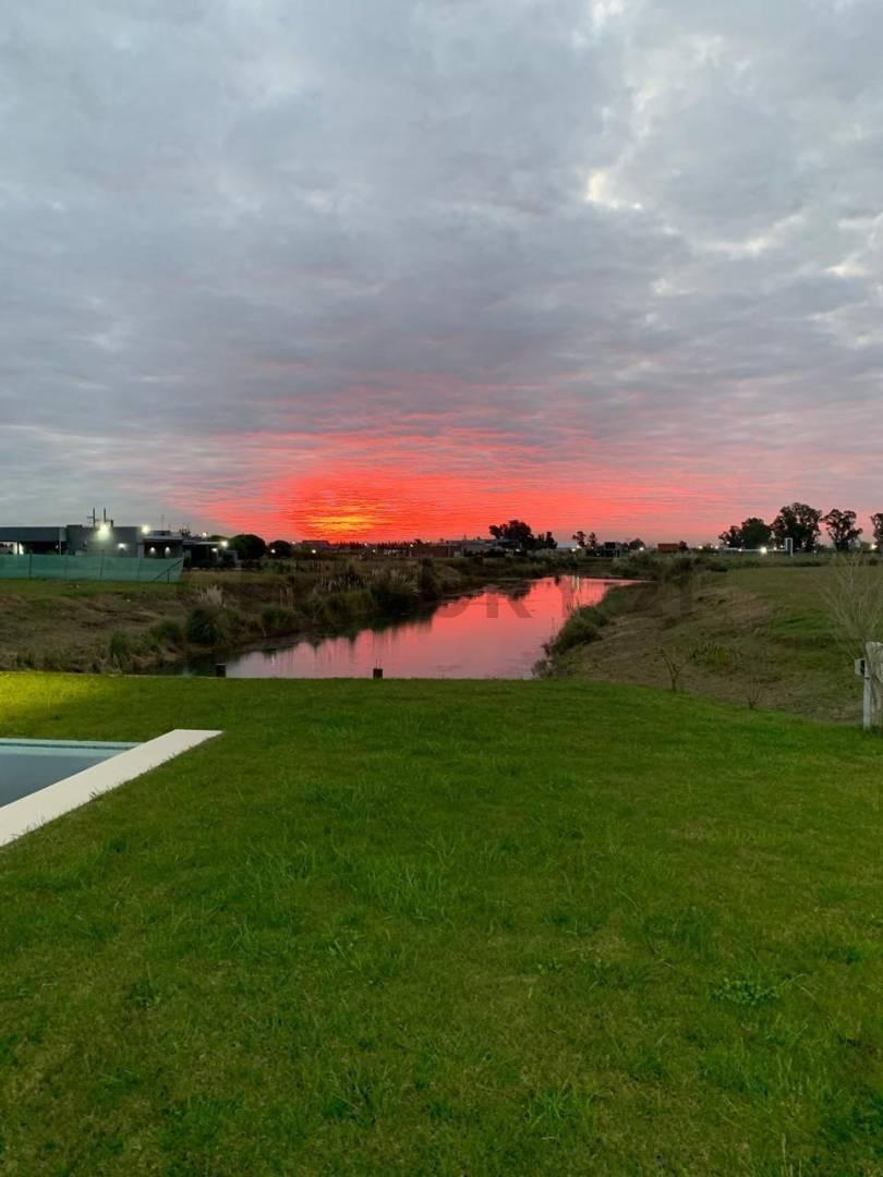 Foto de LOTE EN VENTA TIEMPOS DE CANNING, imagen 4