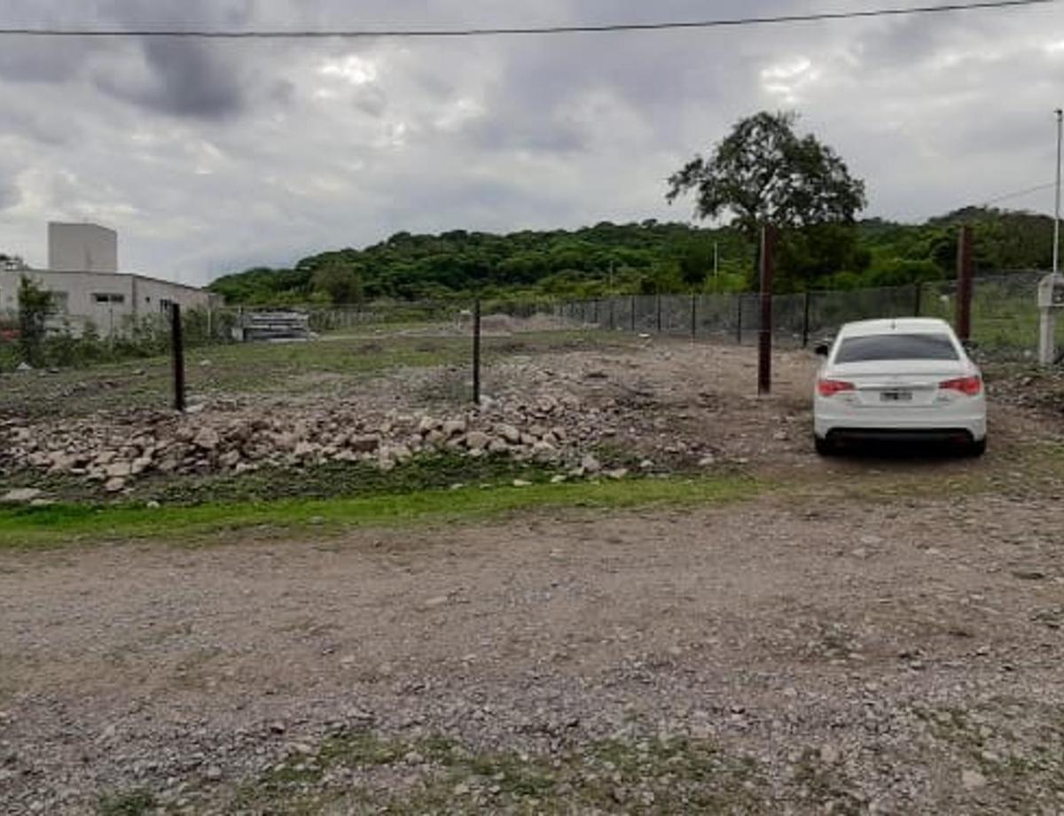 Terreno en Vaqueros 1