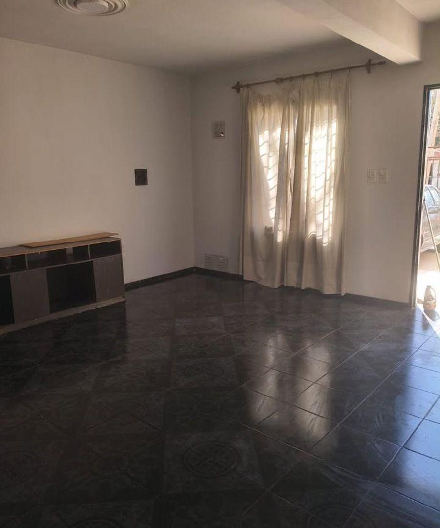 Foto de Departamento | 2 dormitorios | Capilla del Rosario, imagen 1