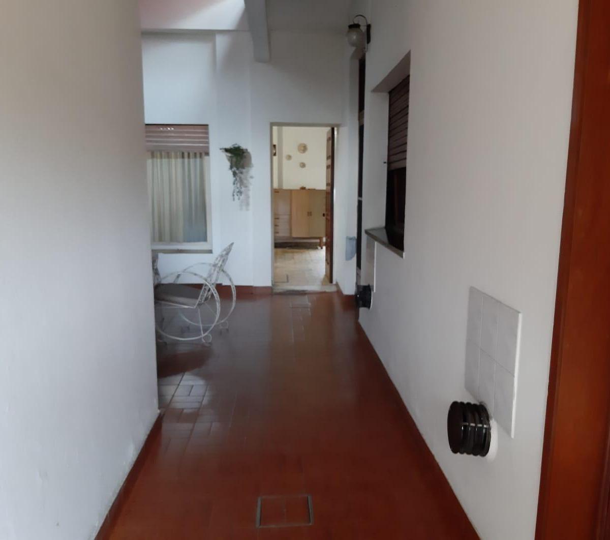 Casa con Garage 4