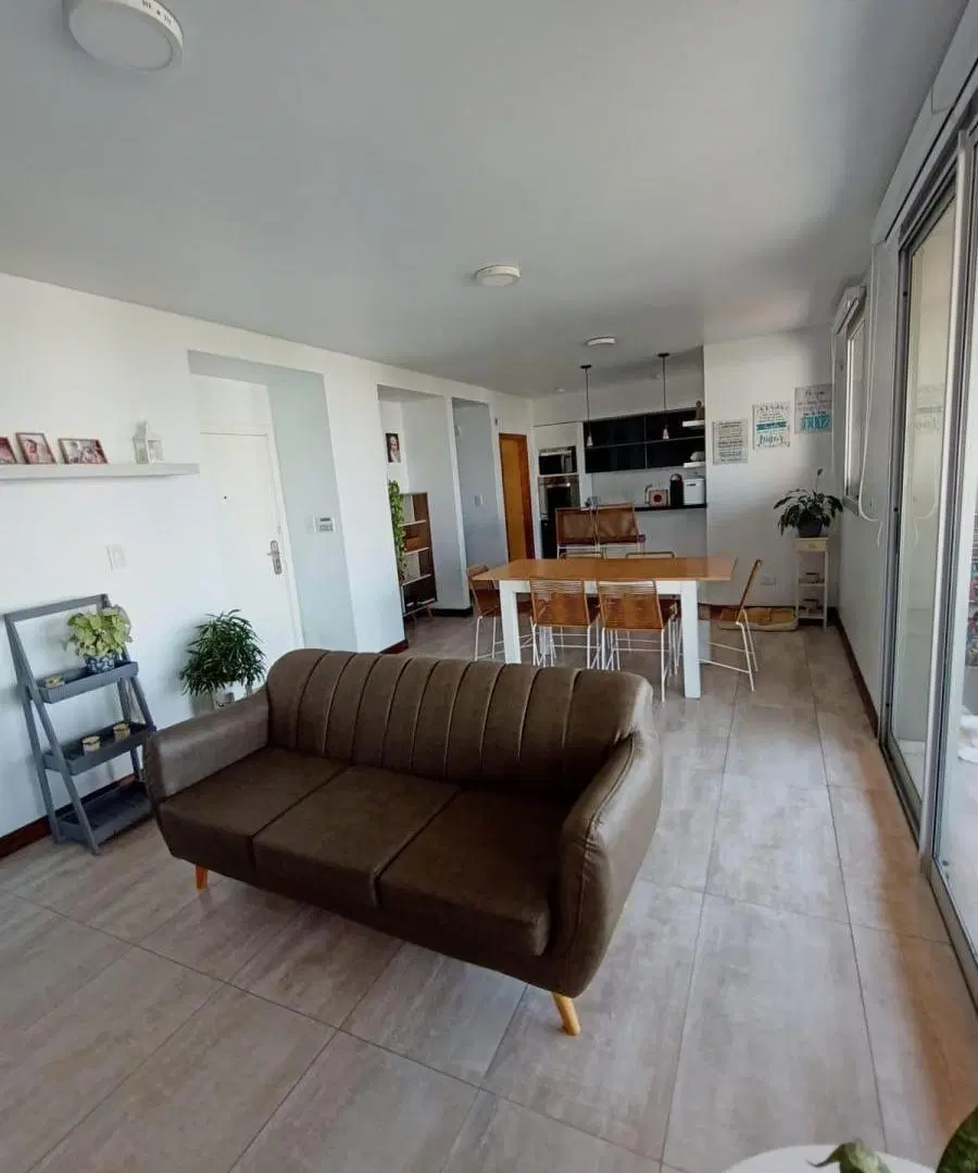 Piso de 4 Ambientes en Alquiler en Quilmes Centro 3