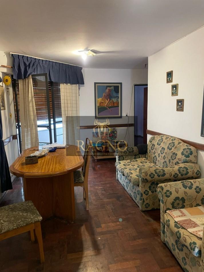 Vendemos Departamento de Dos Dorm., Dos Baños y Dos Balcones en El Barrio General Paz, Av 24 2