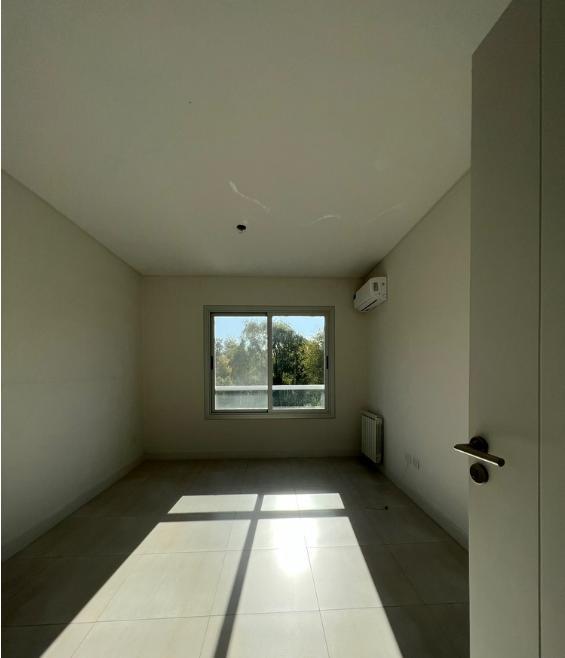 Venta – Departamento de 3 Dorm. con Renta y Pileta Privada 1