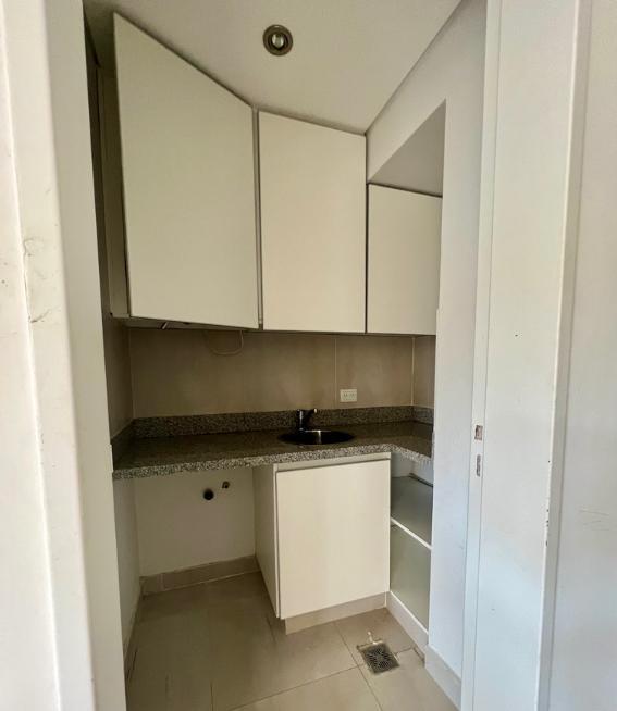 Venta – Departamento de 3 Dorm. con Renta y Pileta Privada 3