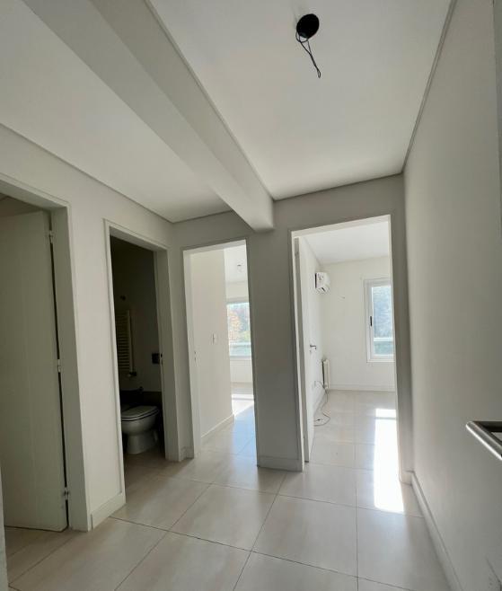 Venta – Departamento de 3 Dorm. con Renta y Pileta Privada 5
