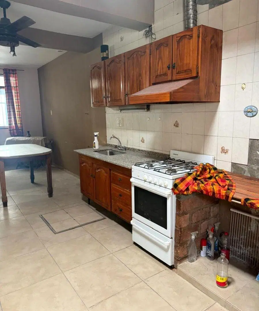 Vendo hermosa casa B° Cementista I 1