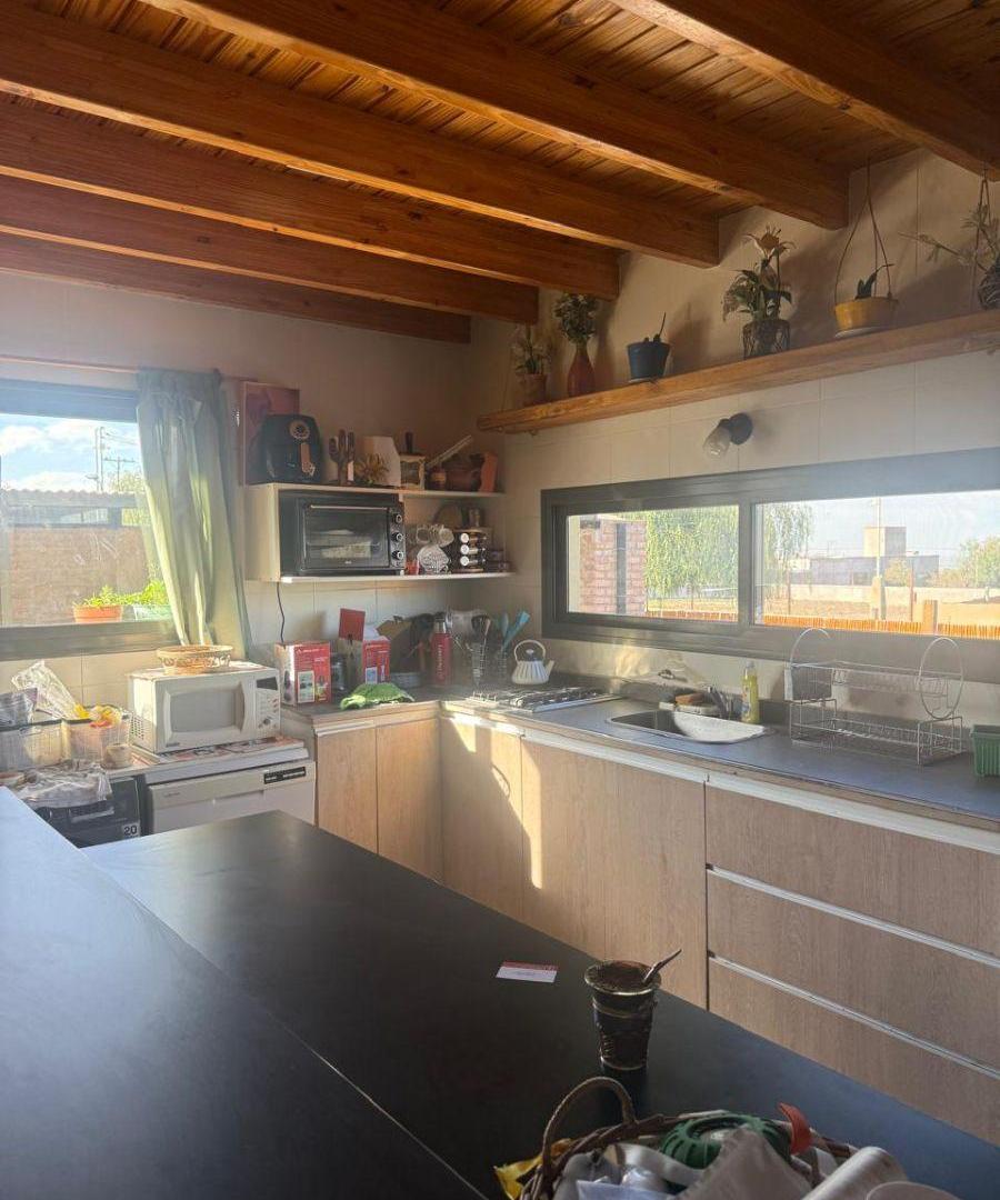 Foto de Alquilo hermosa casa en B° La Angostura, imagen 5