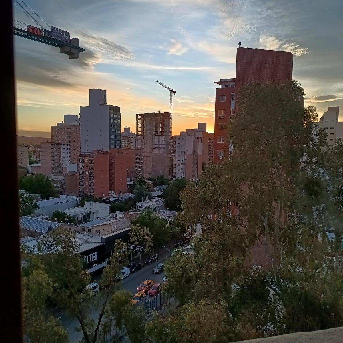 Venta Departamento 3 Habitaciones Cochera Baulera en Neuquen Micro Centro 4