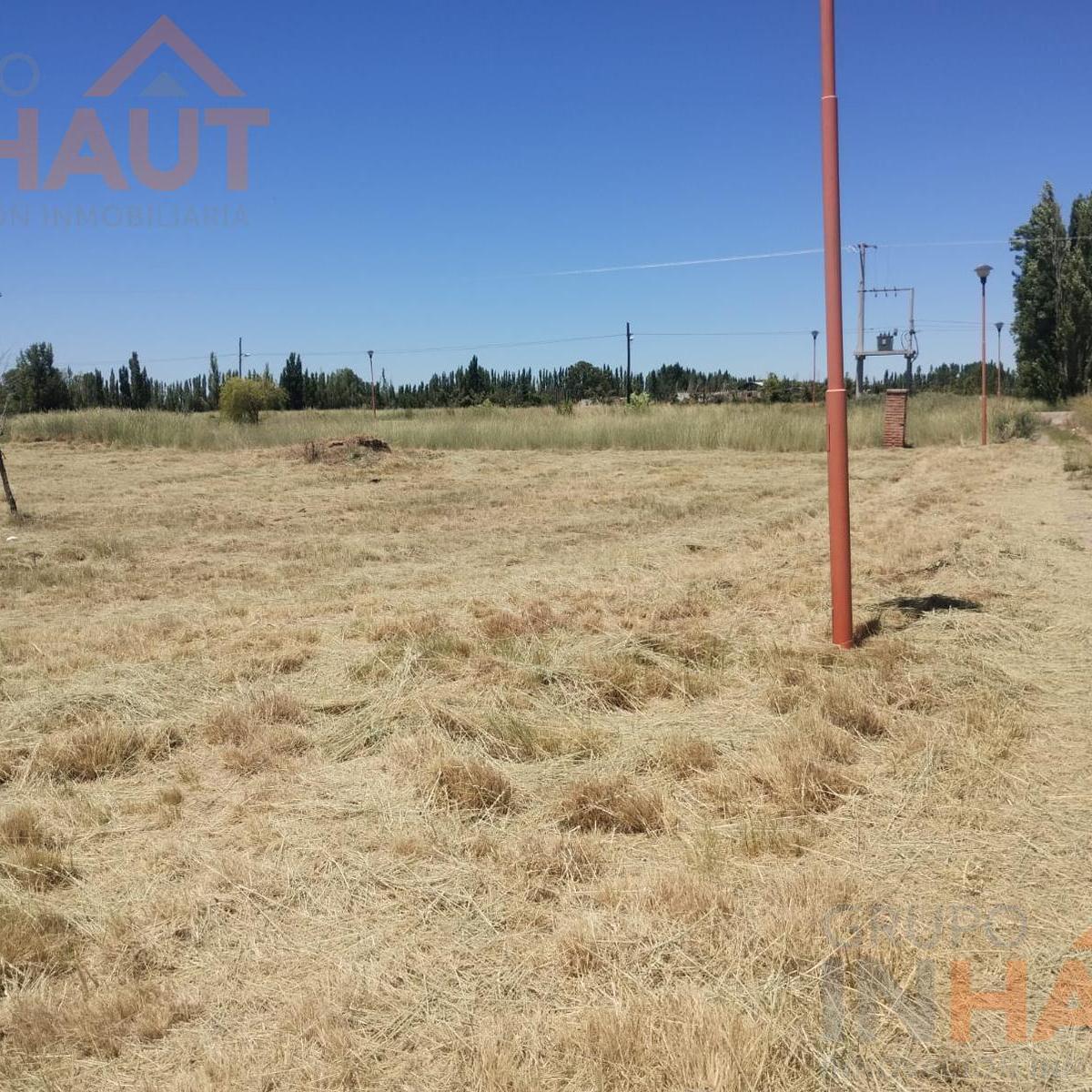 Venta de Lote en Fernandez Oro 1400 m² 3