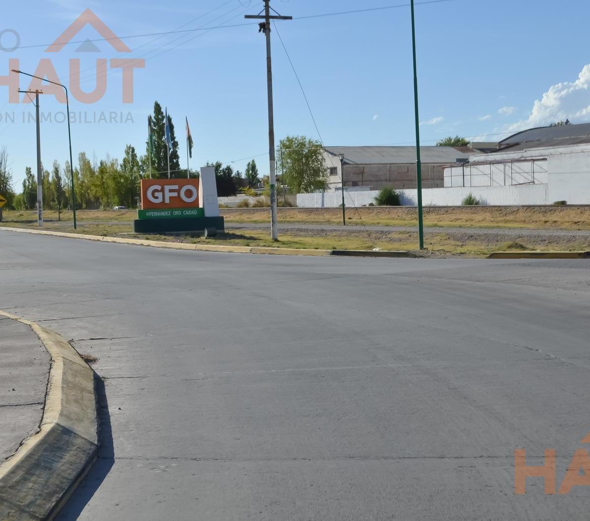 Terreno en Los Frutales de General Fernandez Oro 1