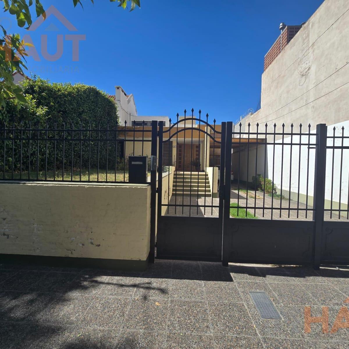 Casa en Venta Centro de Cipolletti 3