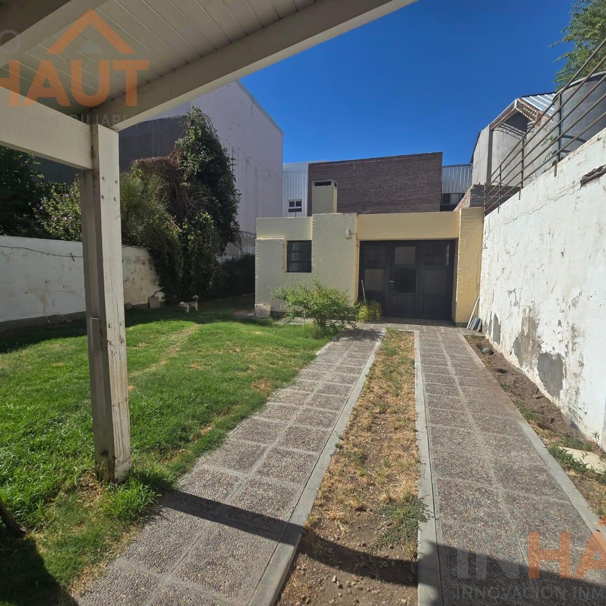 Casa en Venta Centro de Cipolletti 4