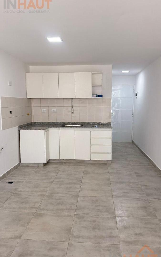 Foto de Monoambiente apto comercial o vivienda sin cochera, imagen 3