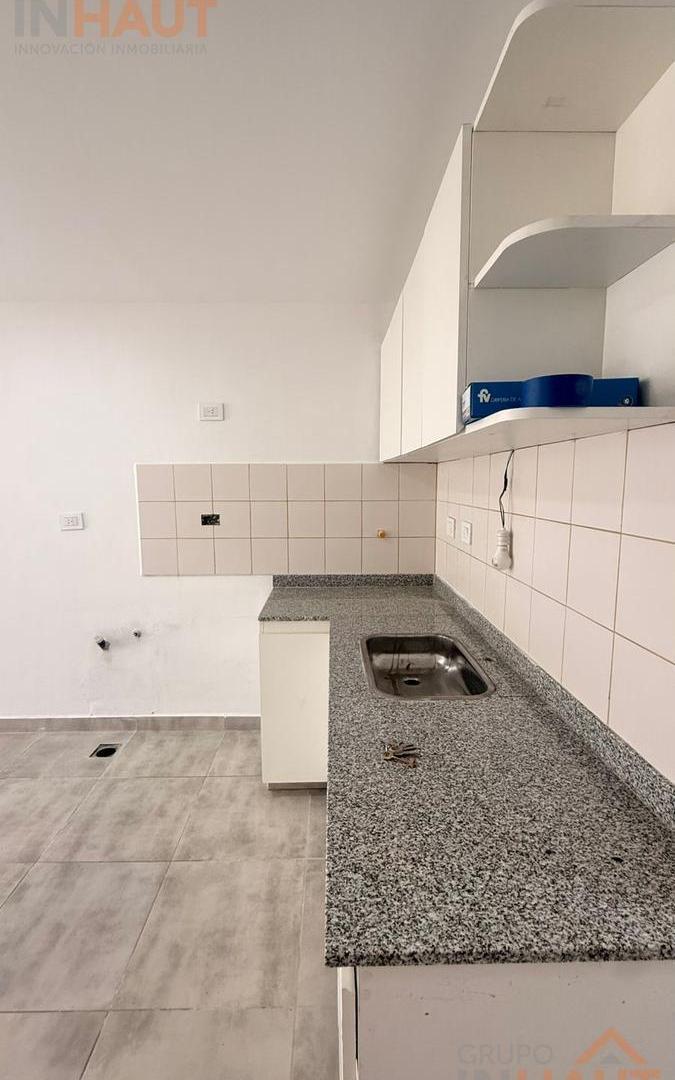 Foto de Monoambiente apto comercial o vivienda sin cochera, imagen 4