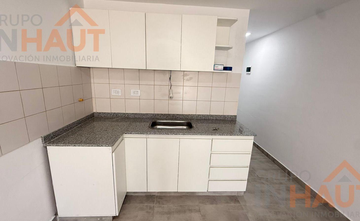 Foto de Monoambiente apto comercial o vivienda sin cochera, imagen 5