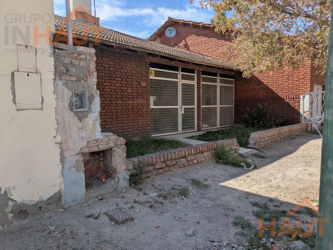Casa Alem y Alvarez Thomas apta desarrollo