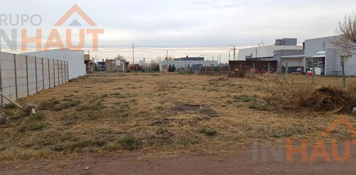Terreno de 1000 m2 Barrio Los Troncos Fernandez Oro 4