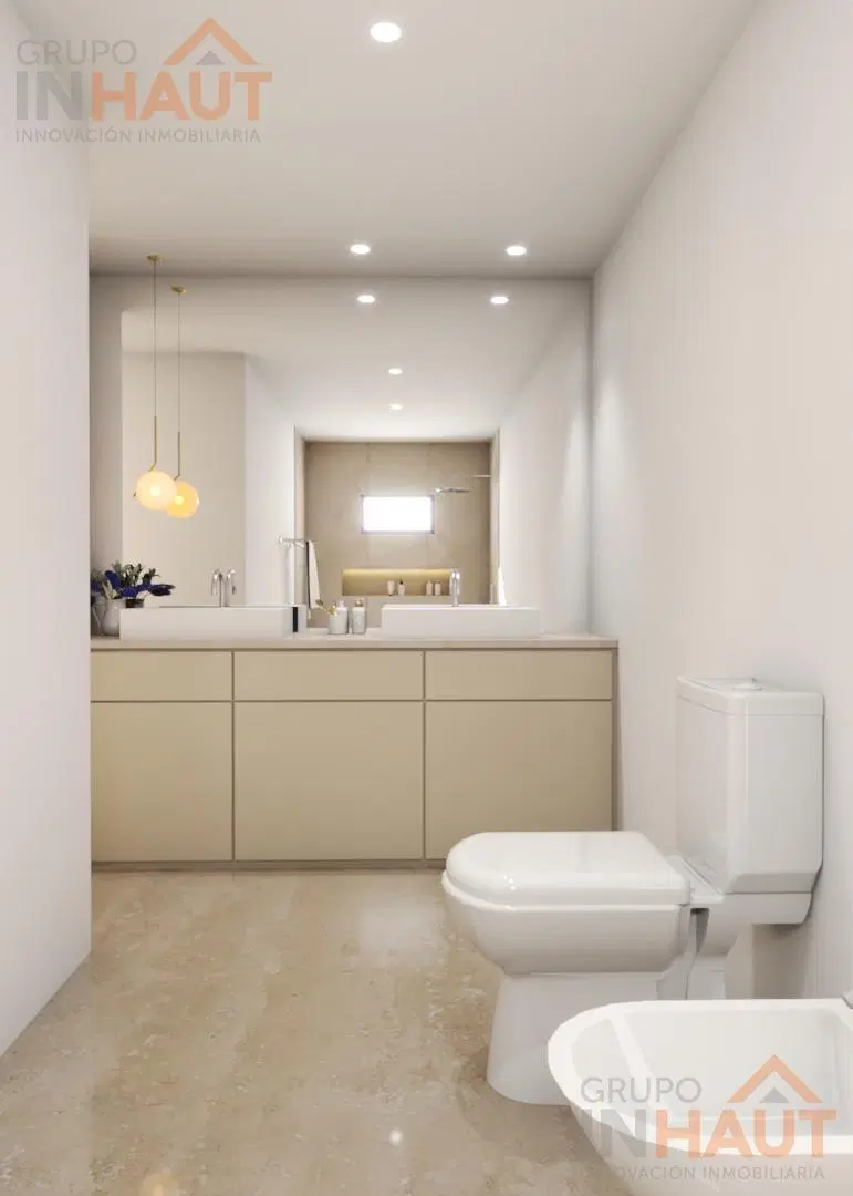 Casa Gerencial 3 dormitorios con pileta  a metros del Paseo costero 2