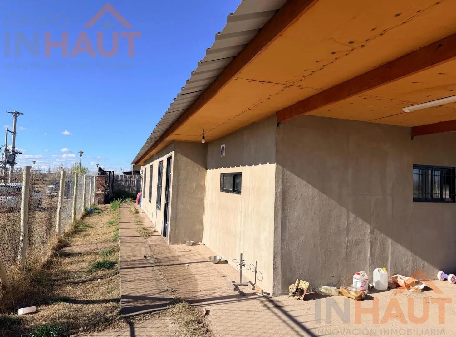 Venta de casa 4 habitaciones Fernandez Oro Apto credito 5