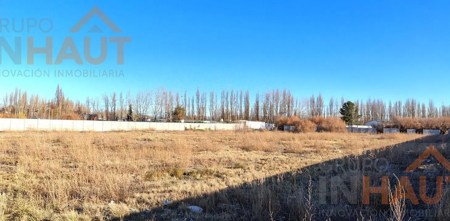 Terreno Comercial sobre Calle Río Colorado, Neuquén 2