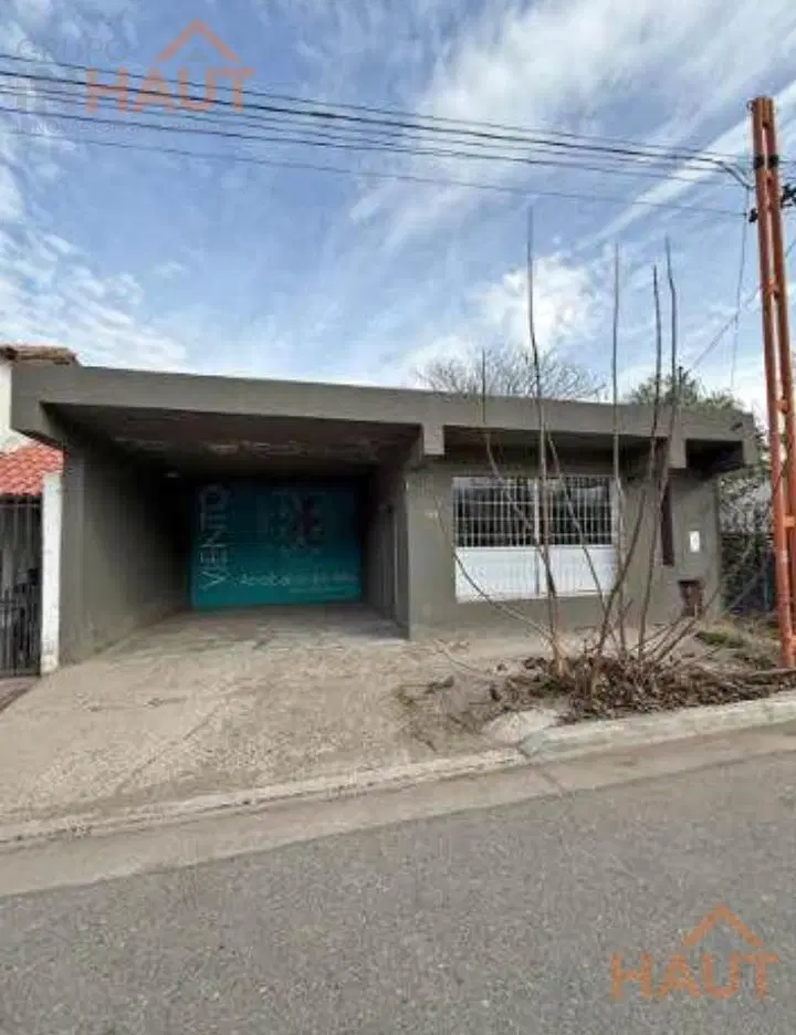 Galpon mas oficina, B° Arévalo, Cipolletti 4