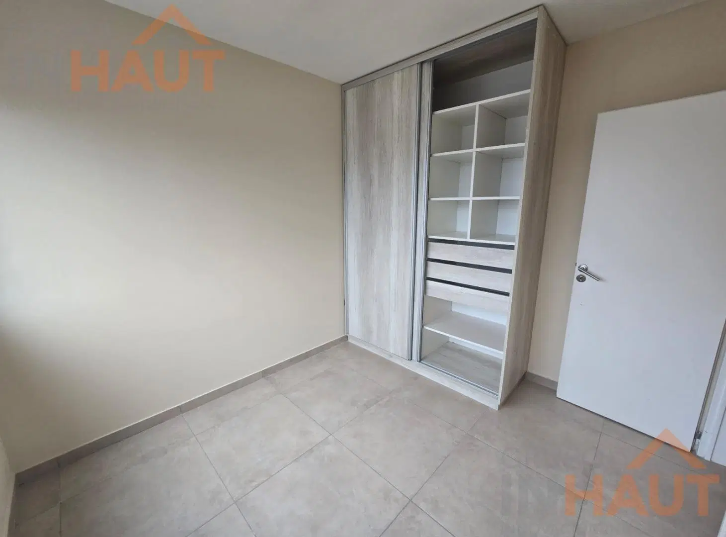 PH en venta en Ayres del Valle 5