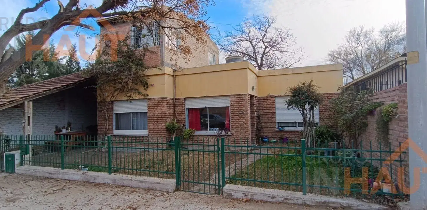 Casa 3 dorm General Roca 3