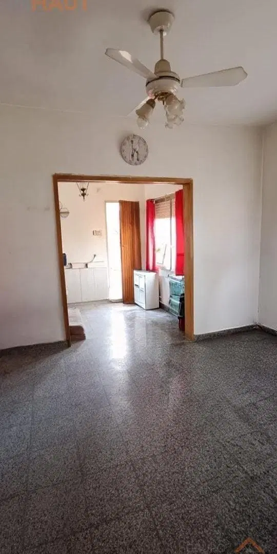 Casa 3 dorm General Roca 8