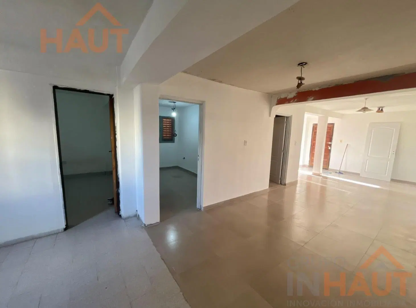 VENTA DE DEPARTAMENTO DE DOS DORMITORIOS 4