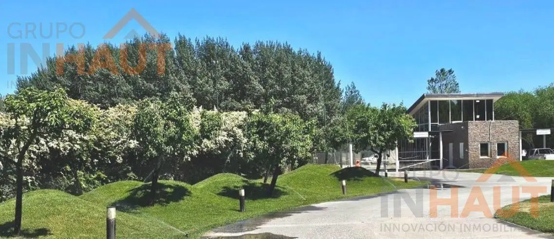Terreno en Barrio Privado Costa Nogal, Neuquen 1