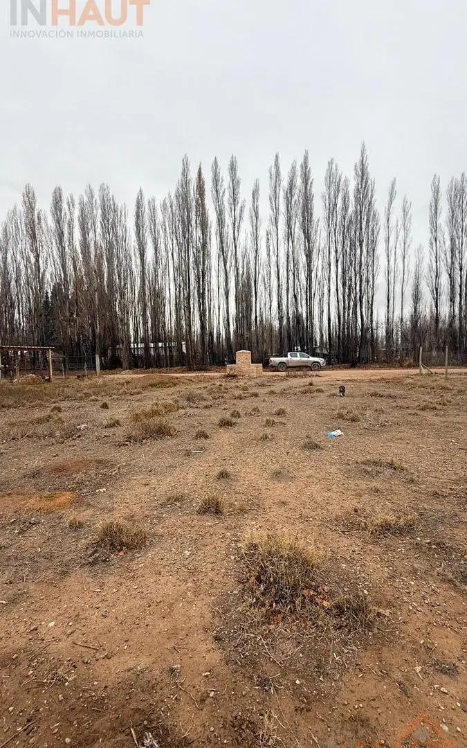 VENTA DE TERRENO EN PLOTTIER 8