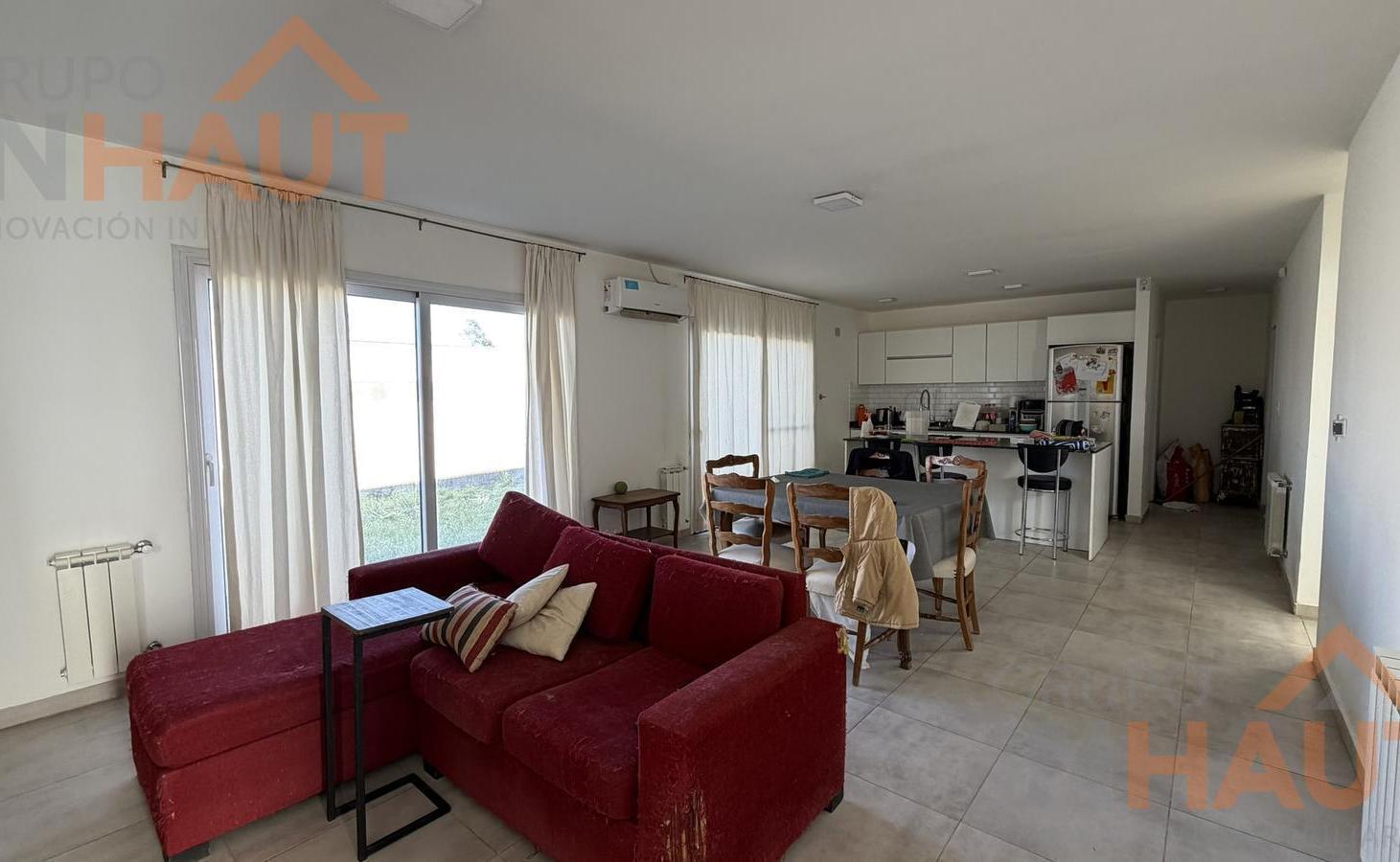 Foto de Casa en General Fernandez Oro, imagen 2