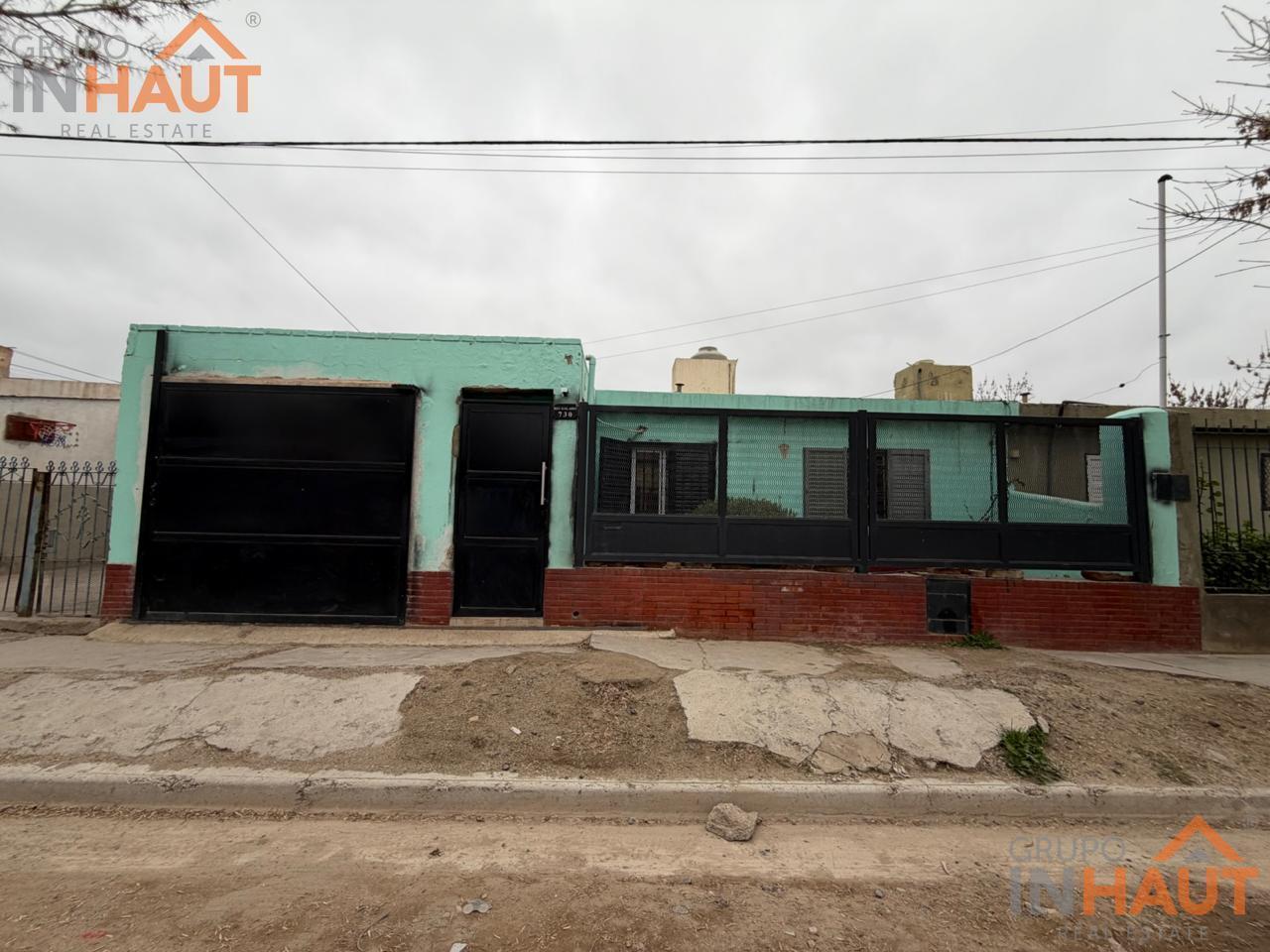 Foto de Casa en una planta a refaccionar Cipolletti, imagen 1