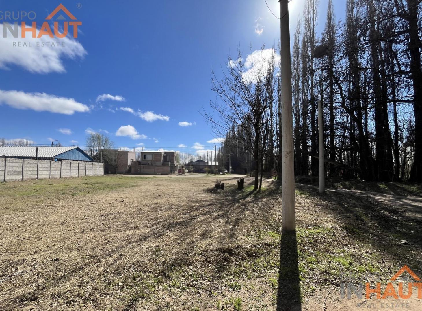 Foto de VENTA DE TERRENO EN PLOTTIER, imagen 3