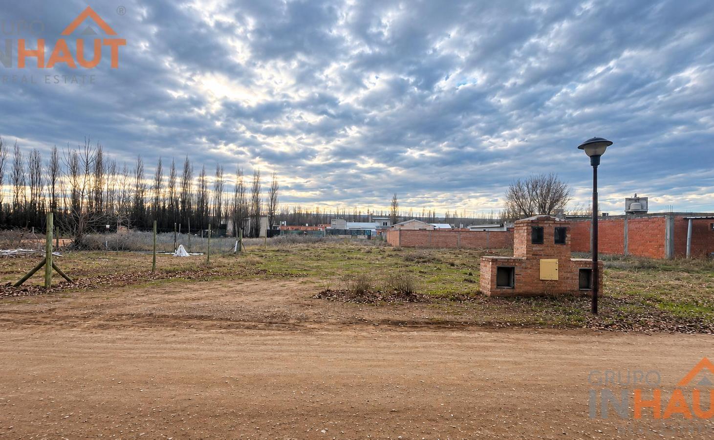 Foto de VENTA DE TERRENO EN PLOTTIER, imagen 1