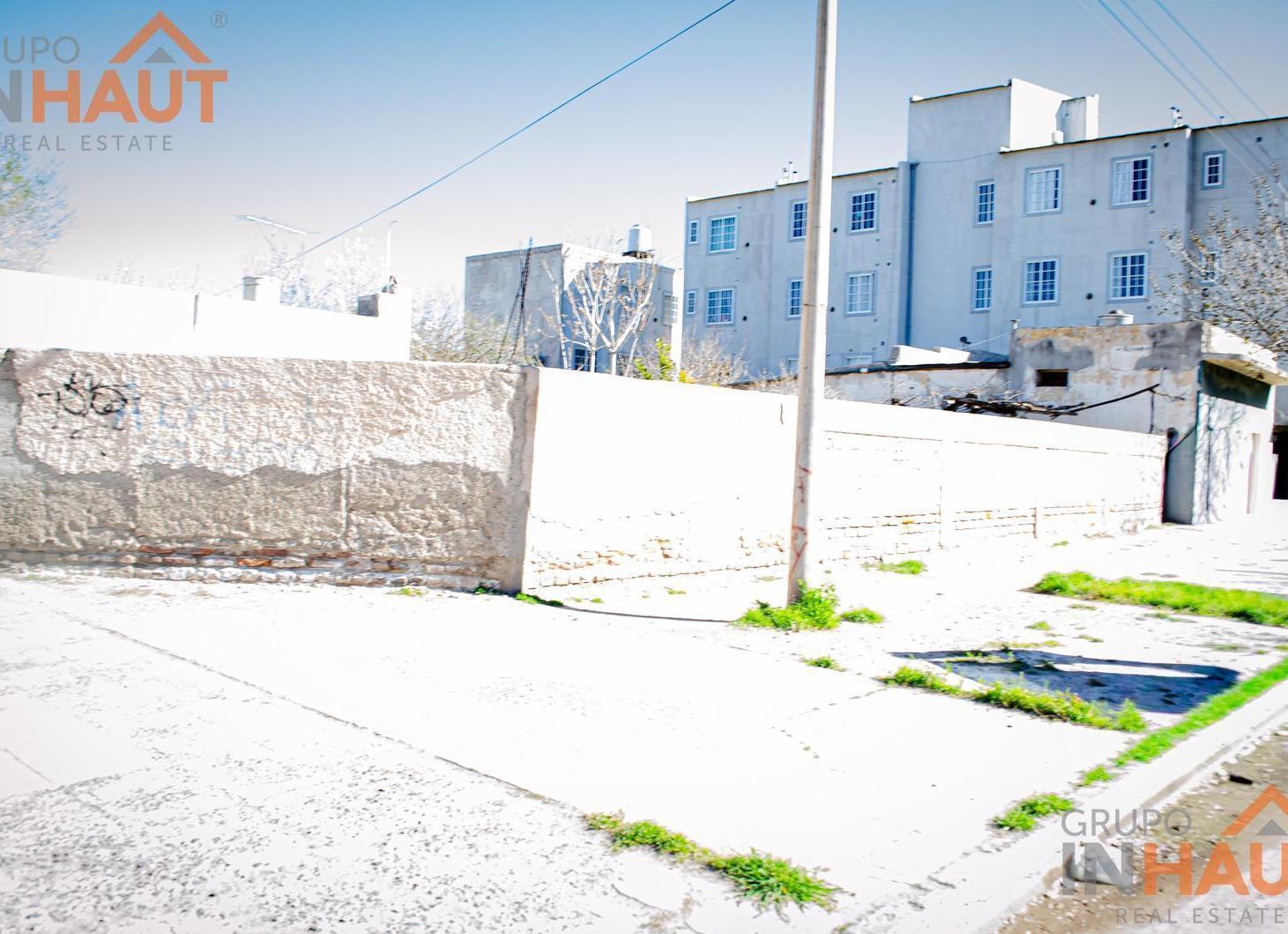 Foto de Casa 2 dormitorios, apto comercial en Cipolletti,, imagen 2