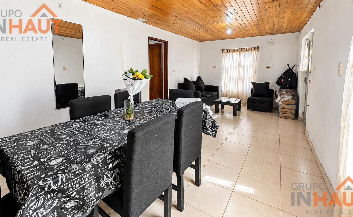 Foto de VENTA DE CASA DE DOS DORMITORIOS EN NEUQUEN, imagen 3