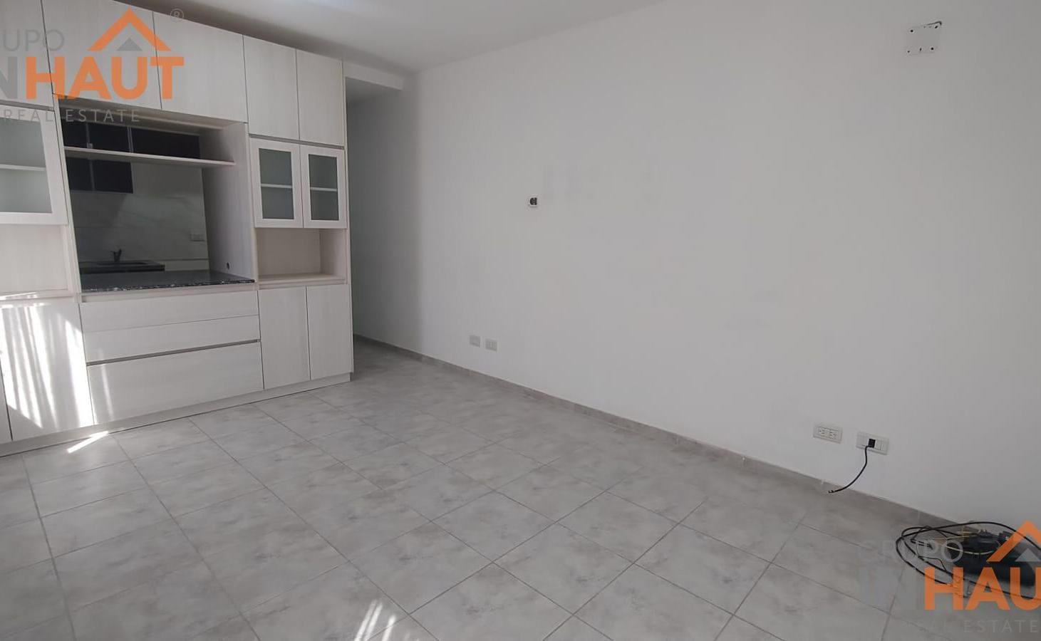 Foto de Alquiler de Departamento un dormitorio en Neuquen, imagen 2