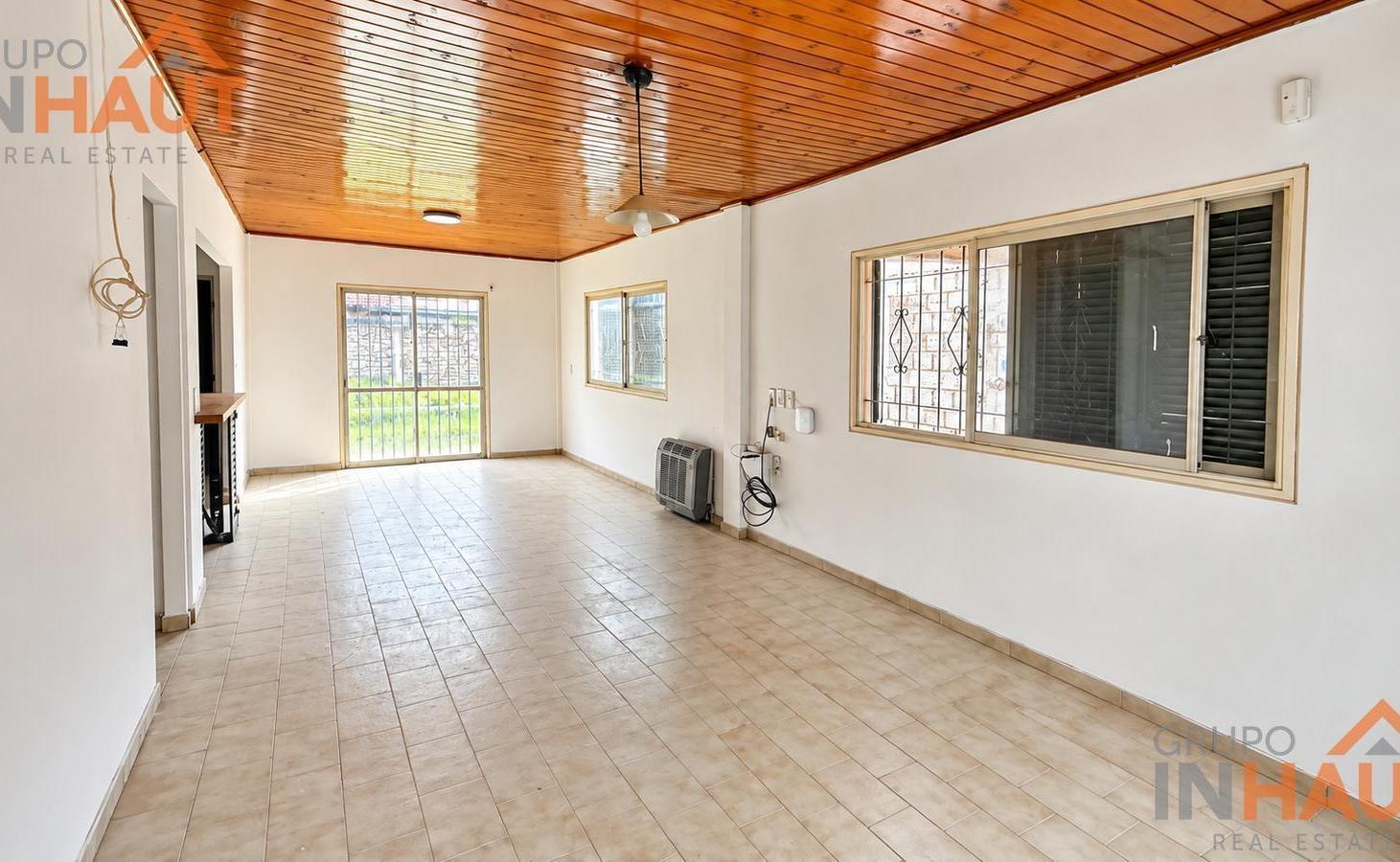 Foto de VENTA DE CASA TRES DORMITORIOS EN NEUQUEN, imagen 2